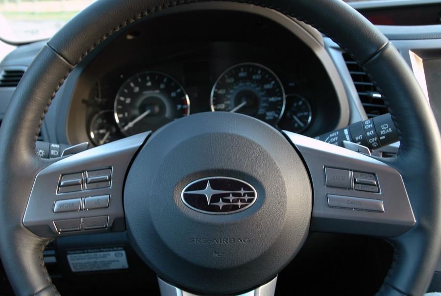  Subaru Outback 2010 года  (фото 24 из 79)